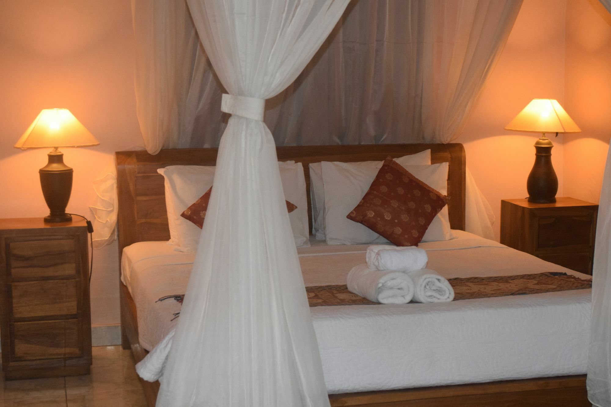 Aura Bisma Hotel Ubud  Exterior photo